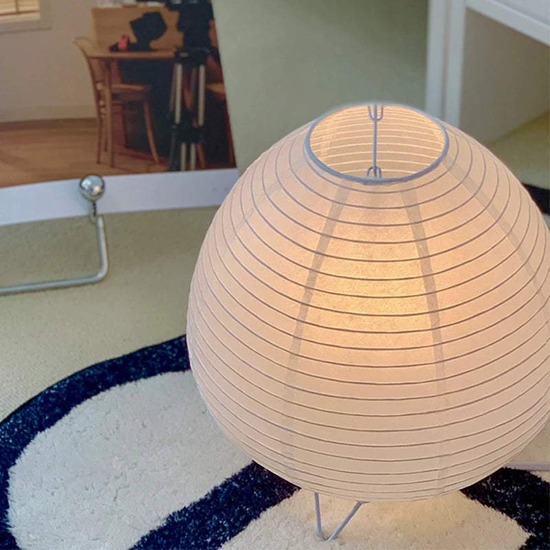 Lampe de chevet Japonaise en forme de Boule - Opale