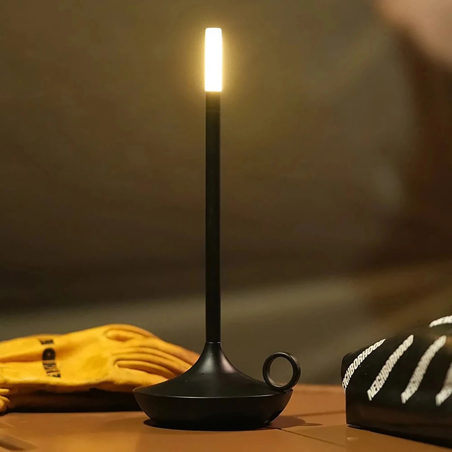 Lampe de chevet Industrielle en Forme de Bougeoir - Opale