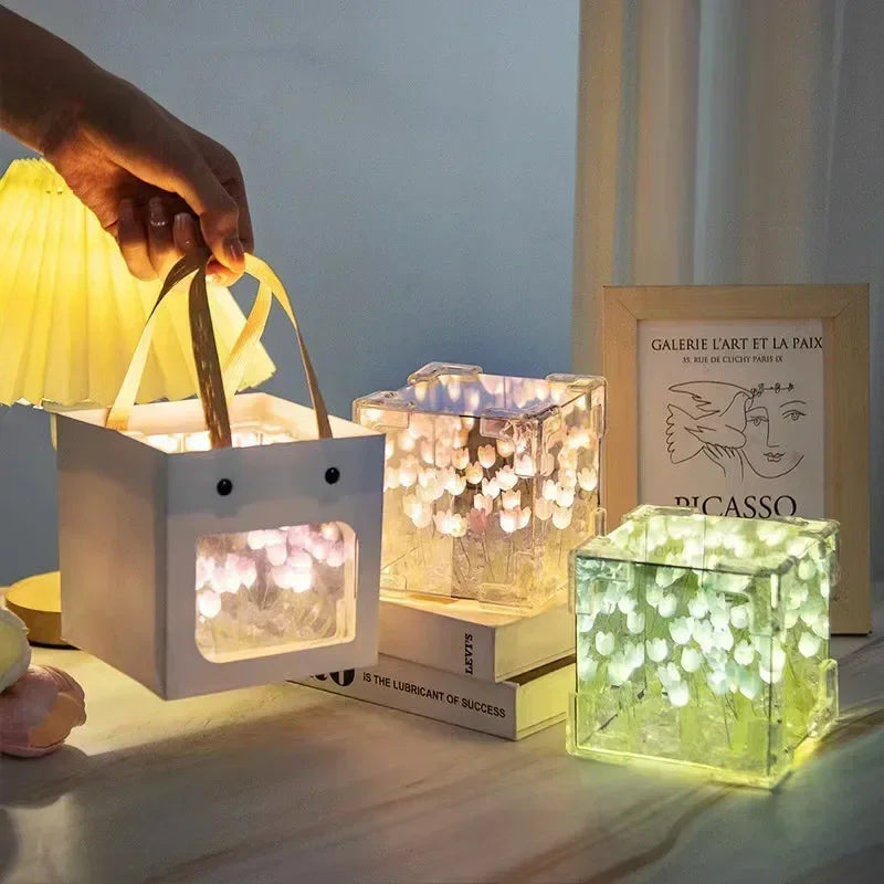 Lampe de chevet Fleur 3D Boîte Miroir avec Tulipes - Opale